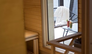Detail 2 - Elements Spa